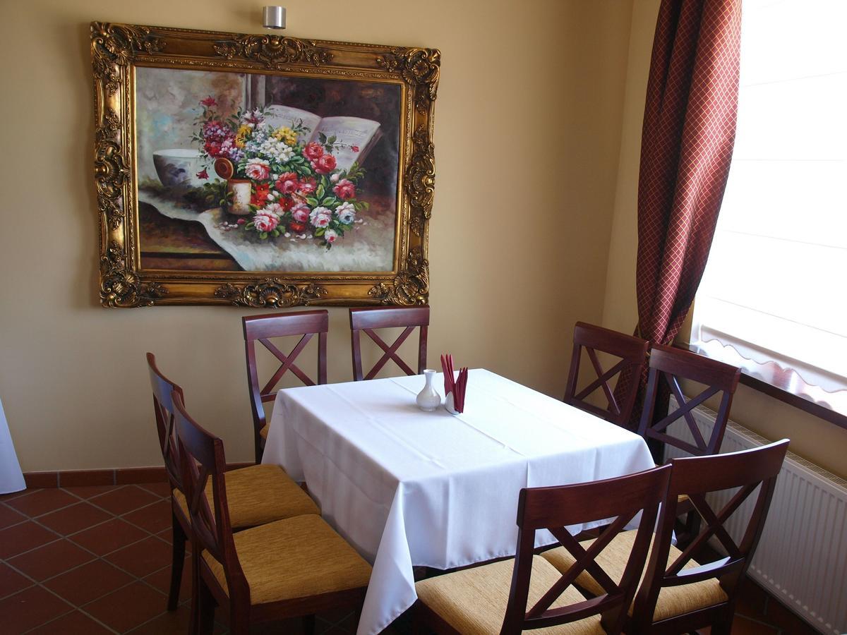 Prie Zeimenos Otel Kaltanenai Dış mekan fotoğraf